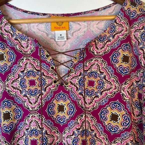 Ruby Rd. Floral Top - Picture 4 of 4